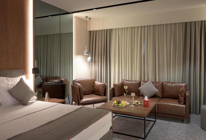 Номер Стандарт, Ramada By Wyndham   Sulaymaniyah Salim Street