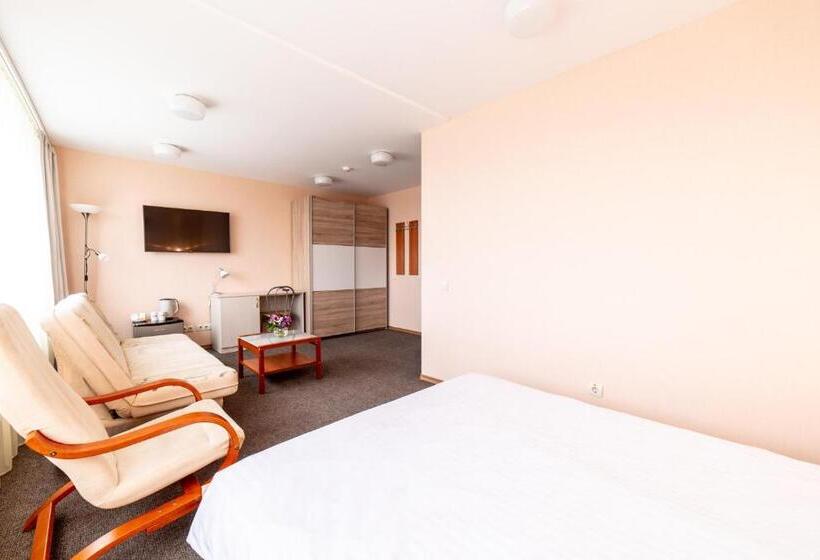 اتاق کلاس بیزنس, Sport