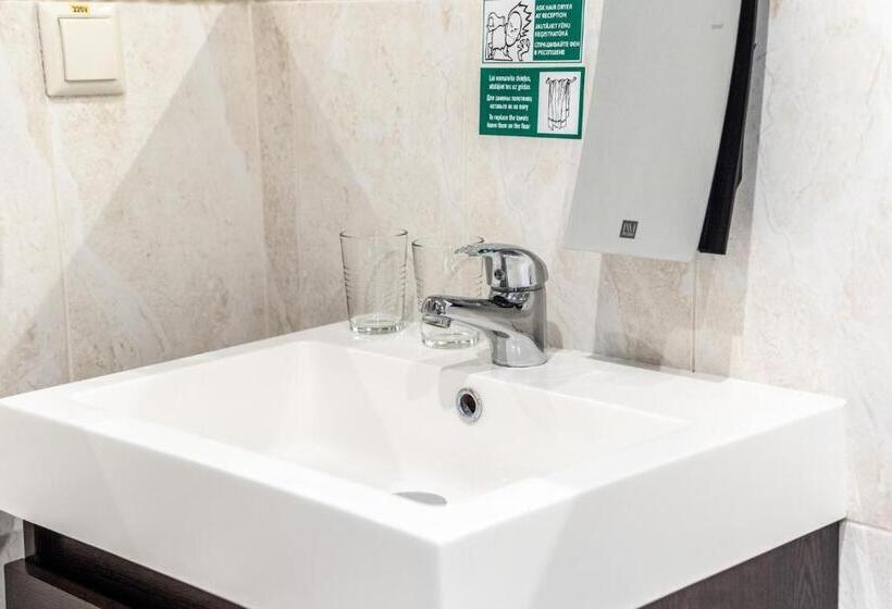 آپارتمان 2 خوابه, Sport