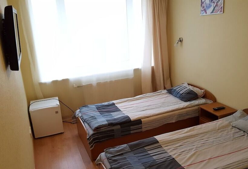 اتاق اکونومی, Sport