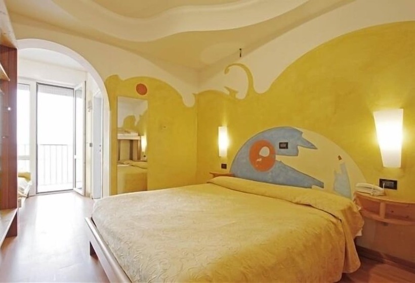 اتاق استاندارد, Stella Maris