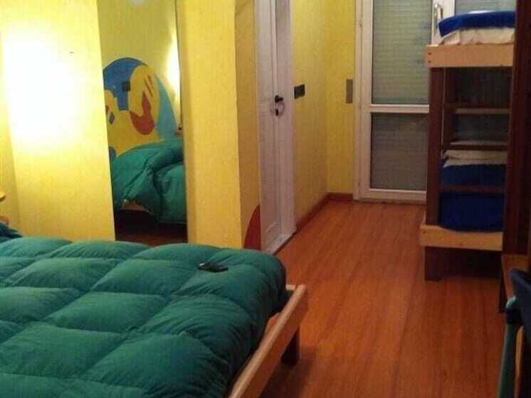 اتاق استاندارد سه نفره, Stella Maris