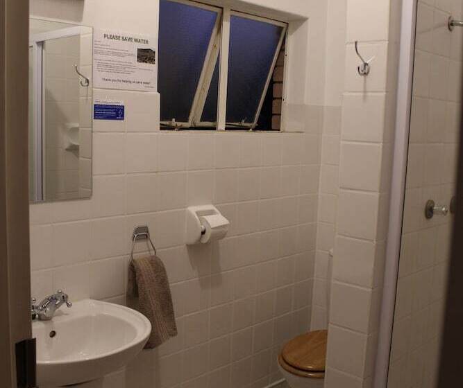 اتاق استاندارد, Uhland