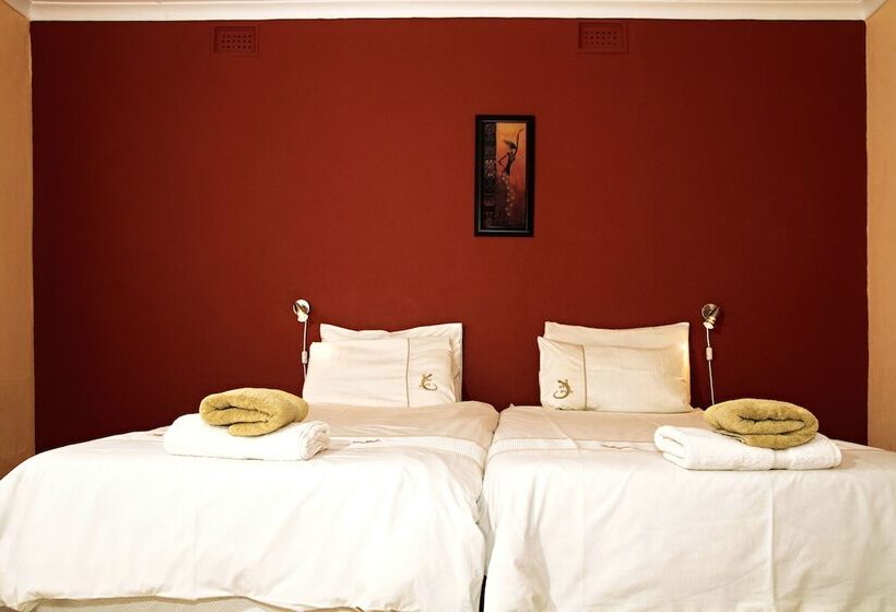 اتاق سوپریور, Uhland