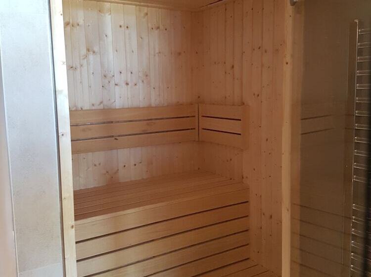 סוויטה, Van Der Valk Hotel Groningen Westerbroek