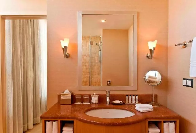 آپارتمان 3 خوابه, Atyrau Executive Apartments
