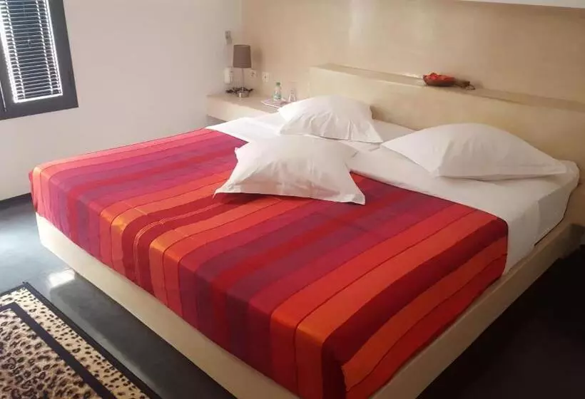 سوییت, La Villa & Spa
