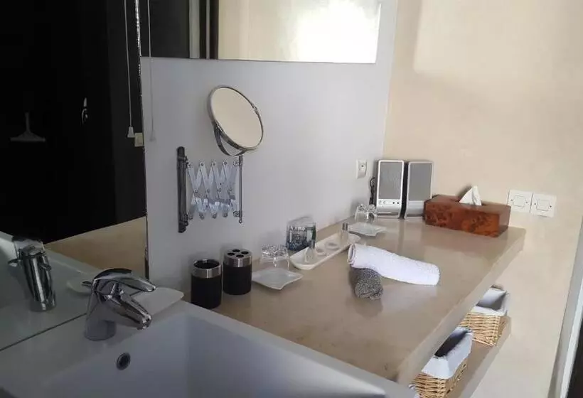 سوییت, La Villa & Spa