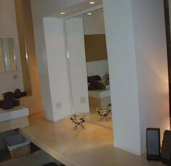 اتاق لوکس, La Villa & Spa