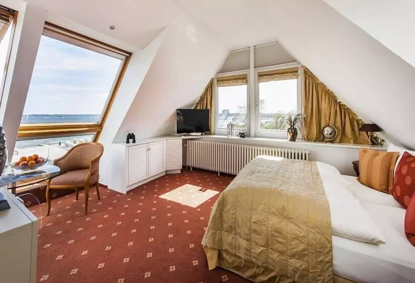 オーシャンビュージュニアスイート, Büngers Apartment Hotel Mit Sommerstrandkorb & Gartensauna