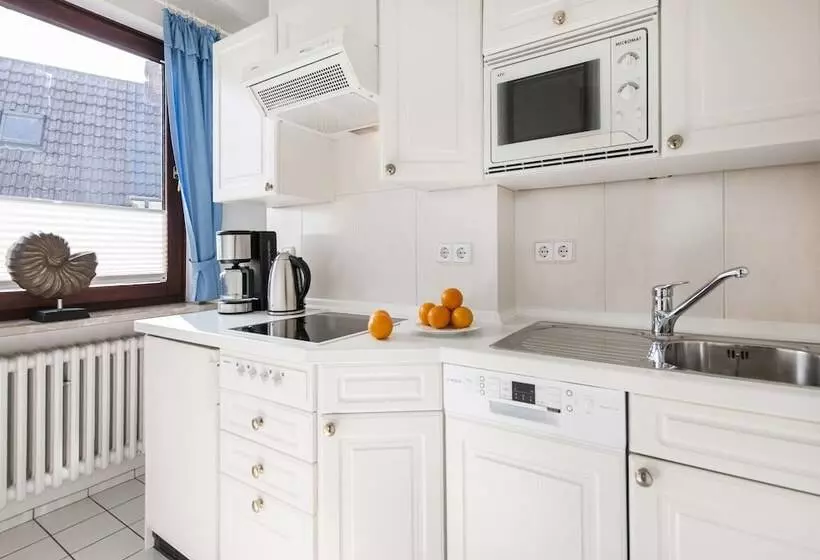 オーシャンビュージュニアスイート, Büngers Apartment Hotel Mit Sommerstrandkorb & Gartensauna