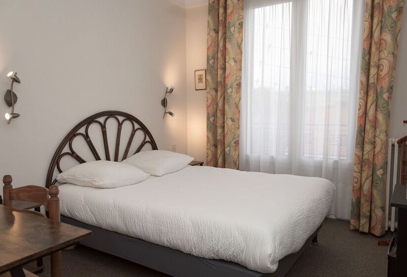 Номер Стандарт, Cit Hotel Aéro