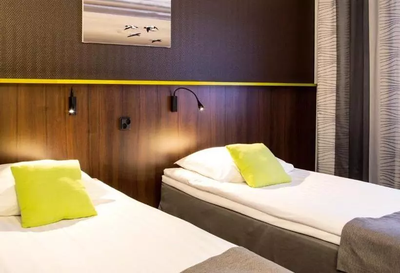 اتاق استاندارد با بالکن, Finlandia Hotel Airport Oulu