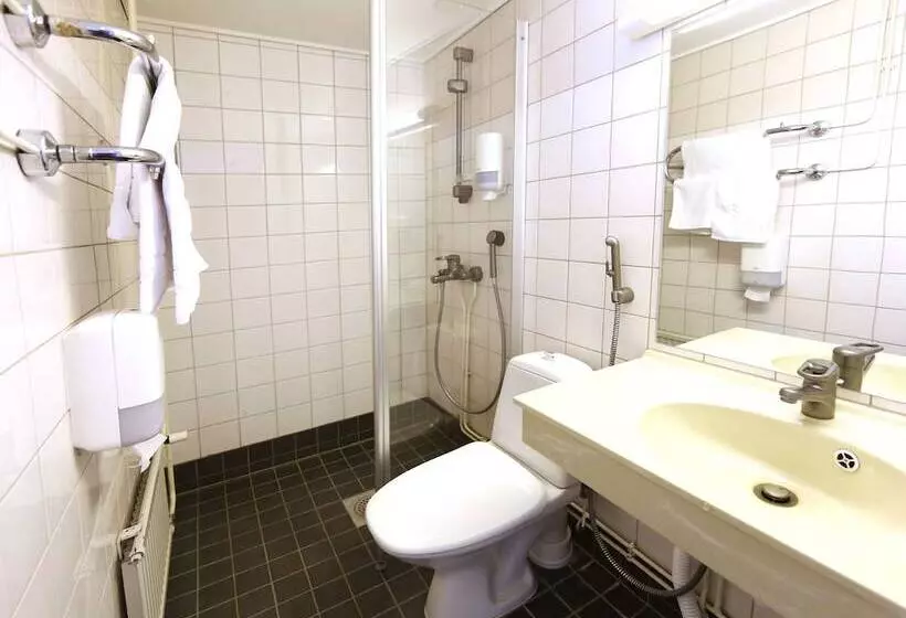 اتاق استاندارد یک نفره, Finlandia Hotel Airport Oulu