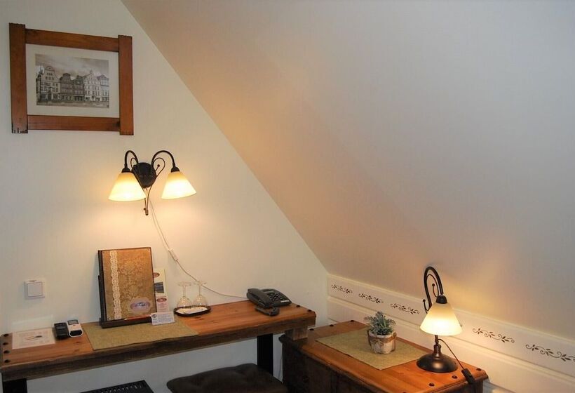 اتاق استاندارد, Hansalinn