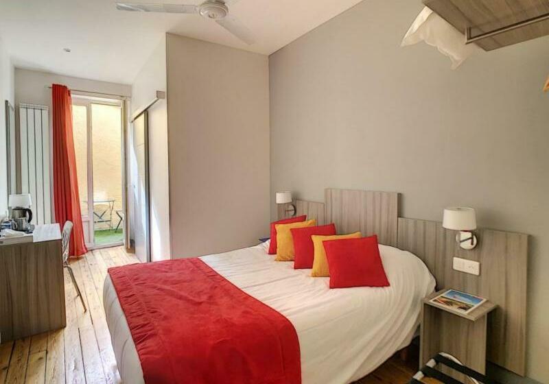 غرفة كلاسيكية, Logis Hôtel Restaurant Des Corbières