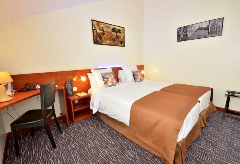 スタンダードルーム, Du Fort