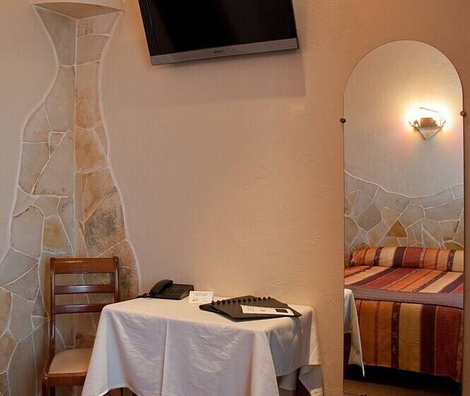 Номер Стандарт, Hôtel Et Studios Les Amandiers