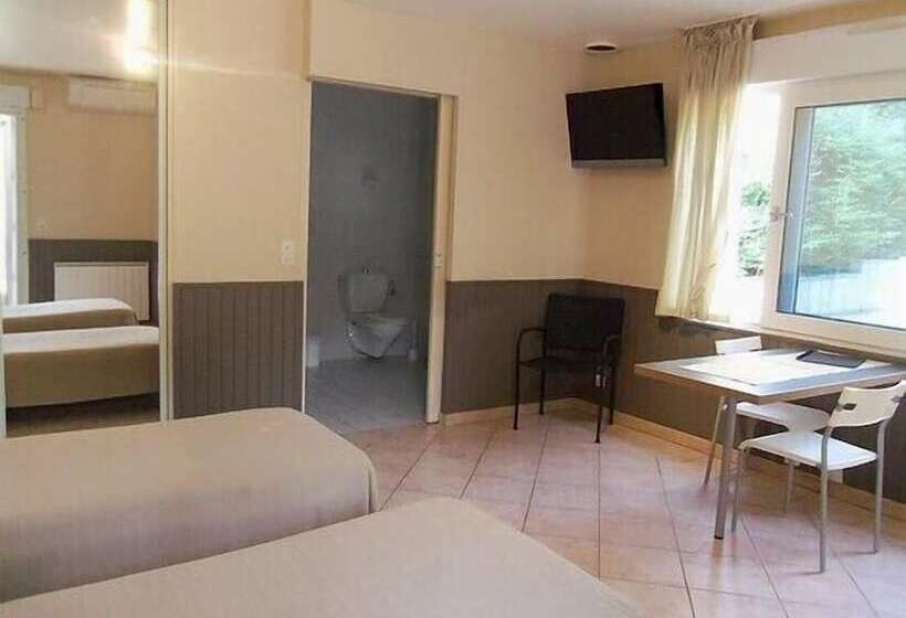 Студия Стандарт, Hôtel Et Studios Les Amandiers