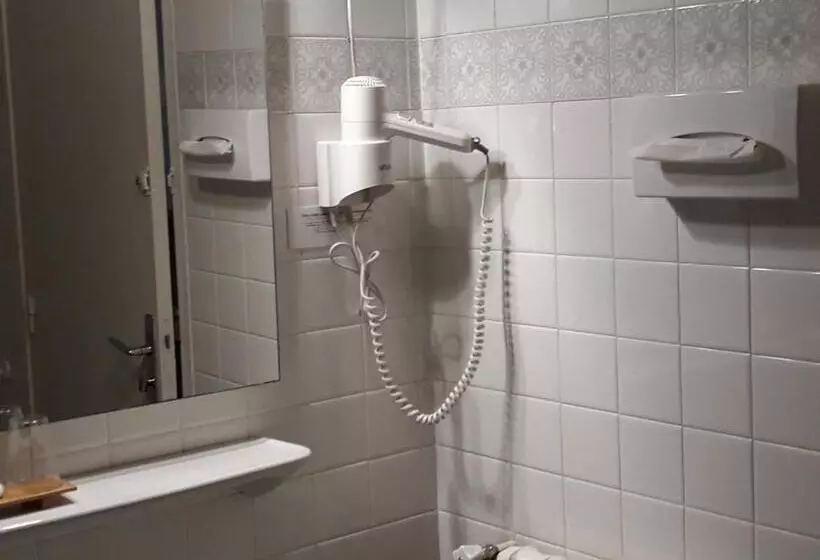 スタンダードルーム, Hôtel Ambroise