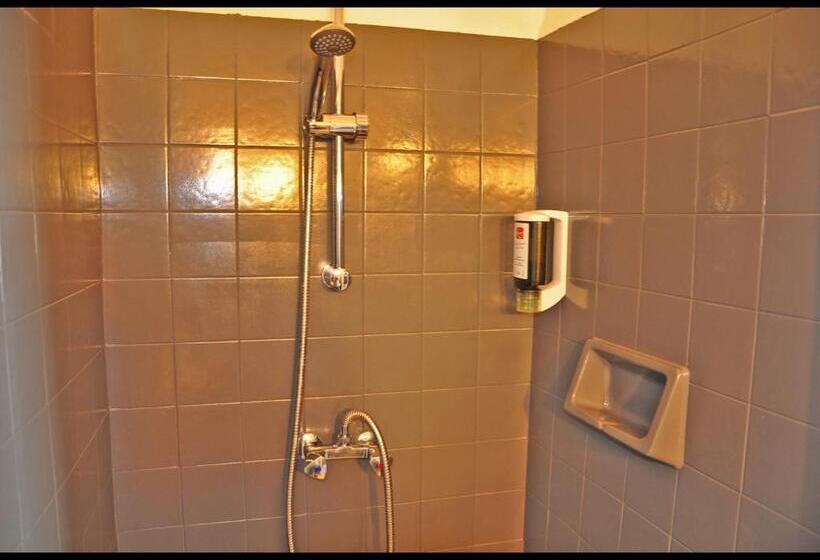 スタンダードルーム, Select