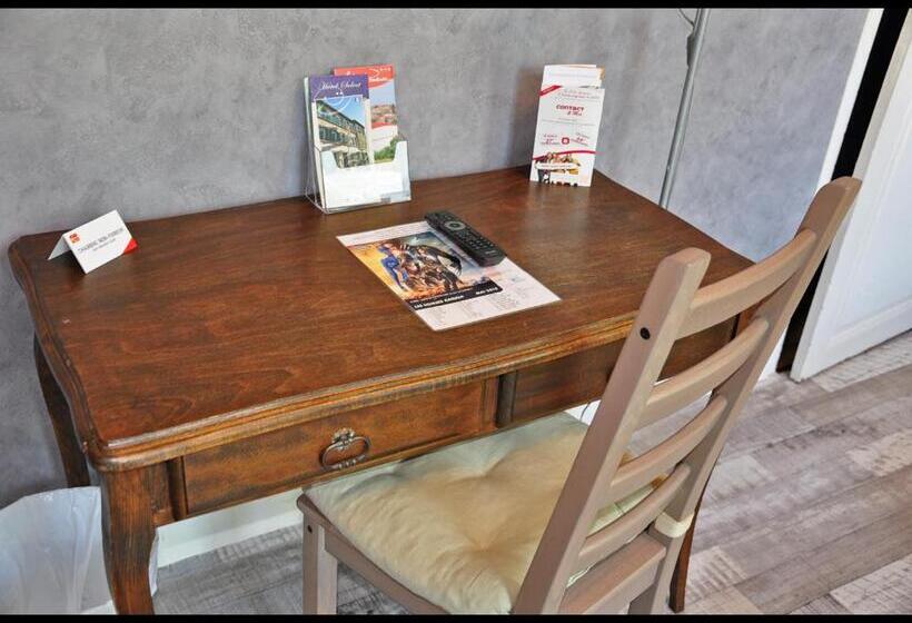 スタンダードルーム, Select