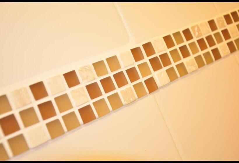 ファミリールーム, Select