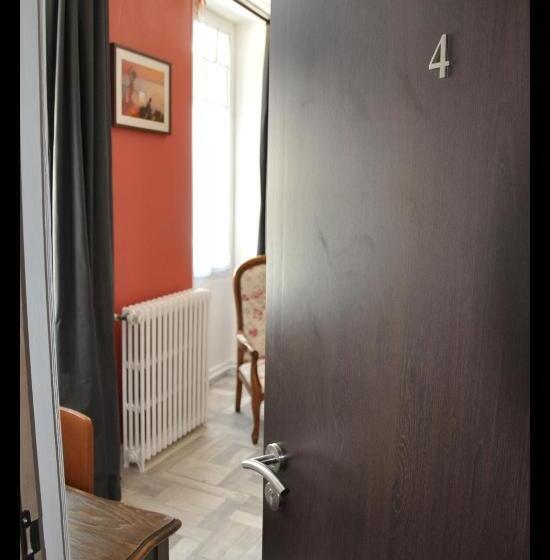 スタンダードルーム, Select