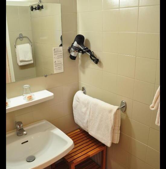 スタンダードルーム, Select