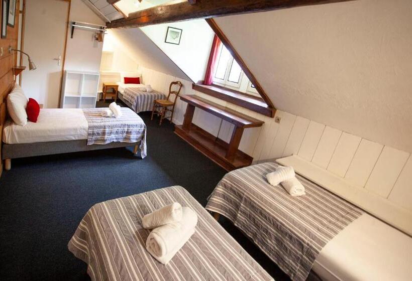 スタンダード４人部屋, La Chaumière Mountain Lodge