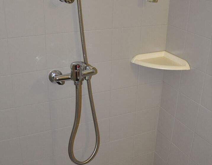 コンフォートルーム, Select