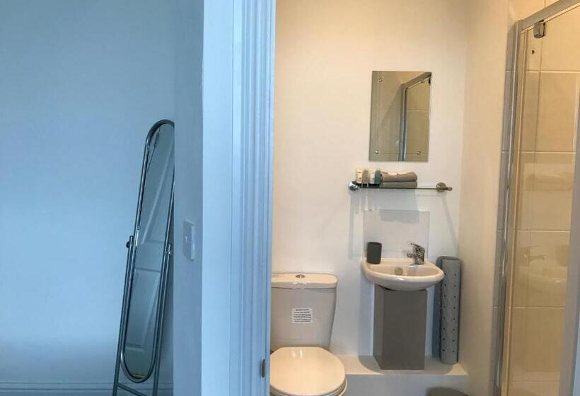 חדר סטנדרט עם מרפסת, Sherwood