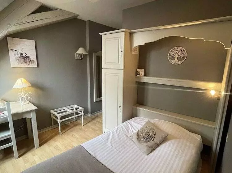اتاق کلاسیک یک تخته, The Originals Boutique, Hôtel De La Balance, Montbéliard