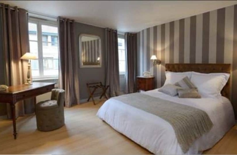 Номер Superior, The Originals Boutique, Hôtel De La Balance, Montbéliard