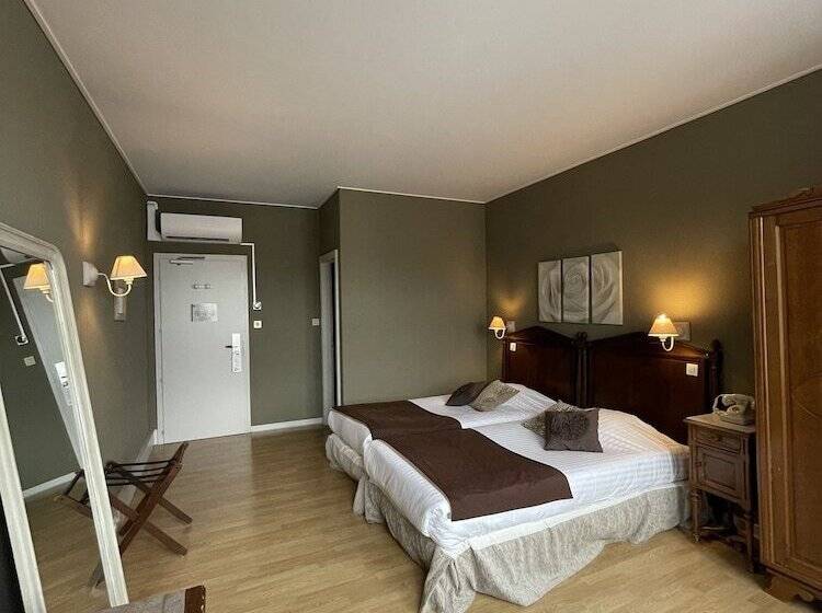 スーペリアールーム, The Originals Boutique, Hôtel De La Balance, Montbéliard