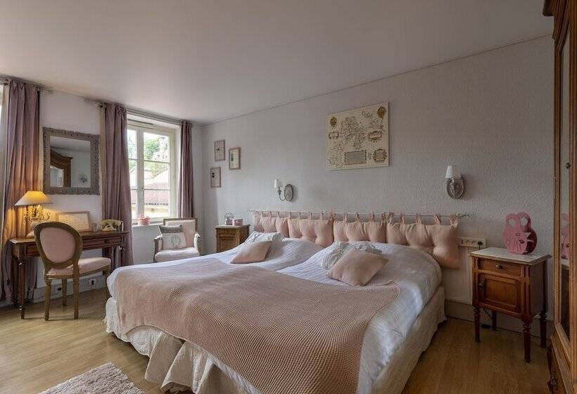 Номер Стандарт, The Originals Boutique, Hôtel De La Balance, Montbéliard