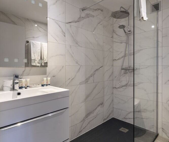 スタンダードルーム, The Originals Boutique, Hôtel De La Balance, Montbéliard