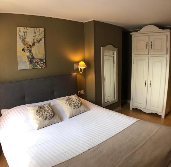 Номер Комфорт, The Originals Boutique, Hôtel De La Balance, Montbéliard