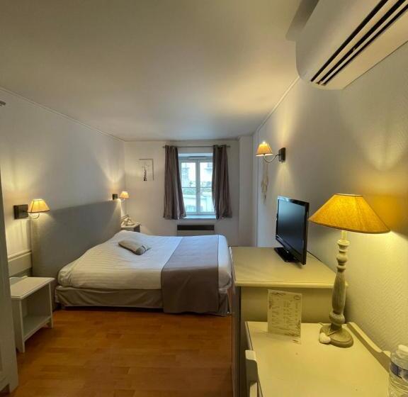 Номер Стандарт, The Originals Boutique, Hôtel De La Balance, Montbéliard