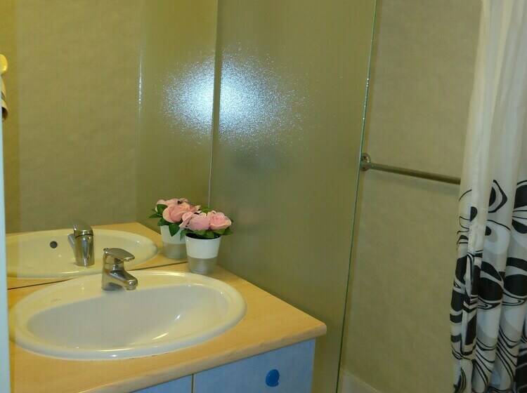 标准工作室, Residences De Bougainville