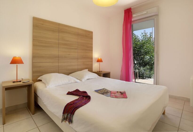 Апартаменты 2 спальни Вид на Бассейн, Vacanceole  Residence Cap Camargue
