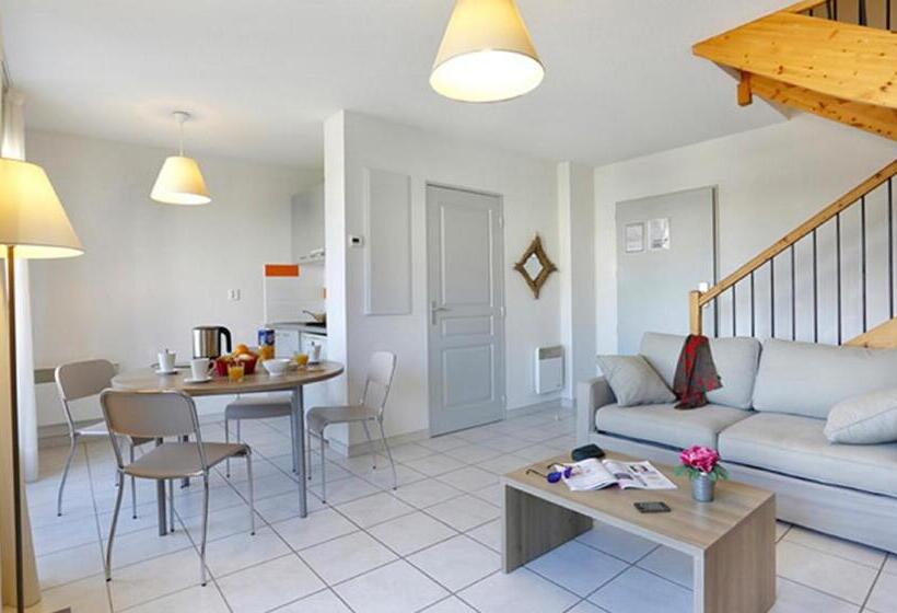 带泳池景观及2个卧室的公寓, Vacanceole  Residence Cap Camargue