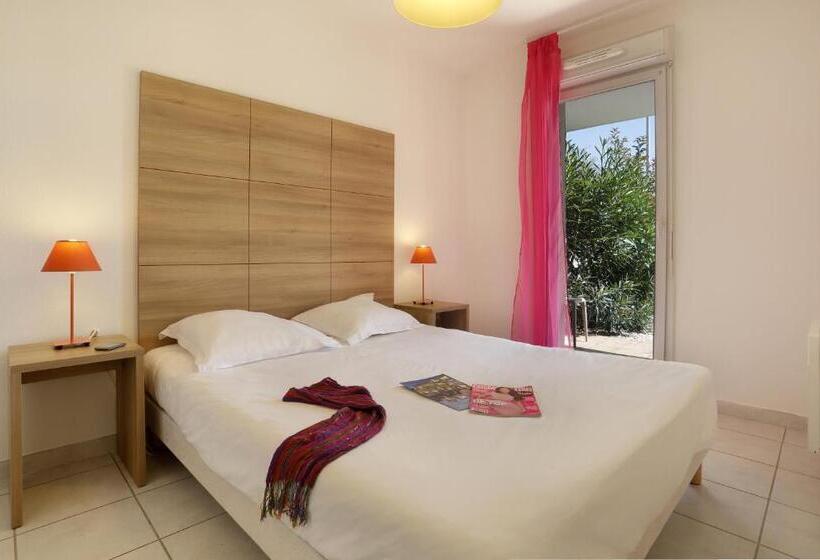 Апартаменты 2 спальни Вид на Бассейн, Vacanceole  Residence Cap Camargue