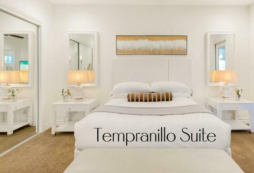 Люкс Кровать Кинг, Gaia Inn & Spa  Adult Only  Temecula Wine Country