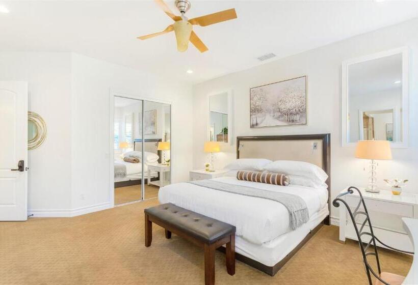 キングサイズベッドのスイートルーム, Gaia Inn & Spa  Adult Only  Temecula Wine Country