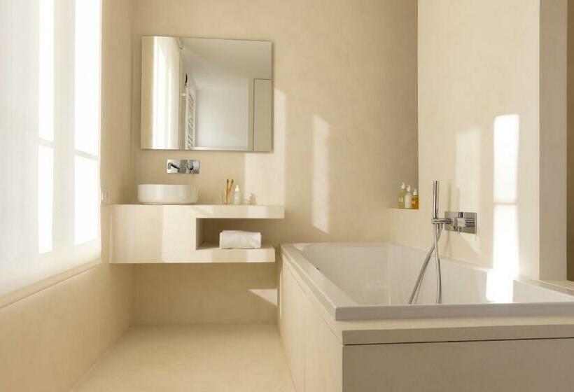 スーペリアールーム, ô Plum Art Chambres De Caractère