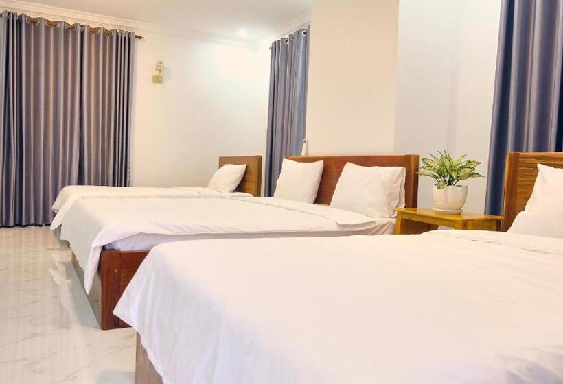 غرفة قياسية ثلاثية, Kampot Coco Guest House
