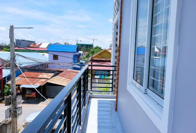 غرفة قياسية ثلاثية, Kampot Coco Guest House