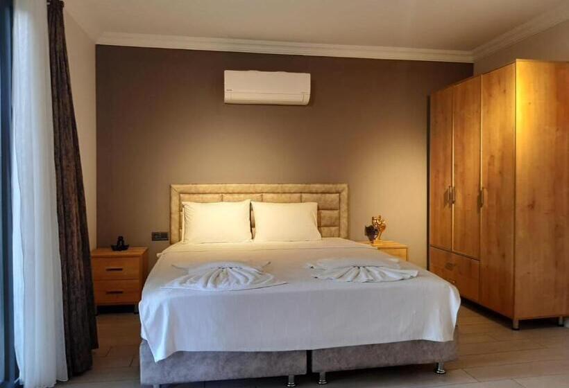 Люкс Вид на Бассейн, Kaya Köy Suite Otel