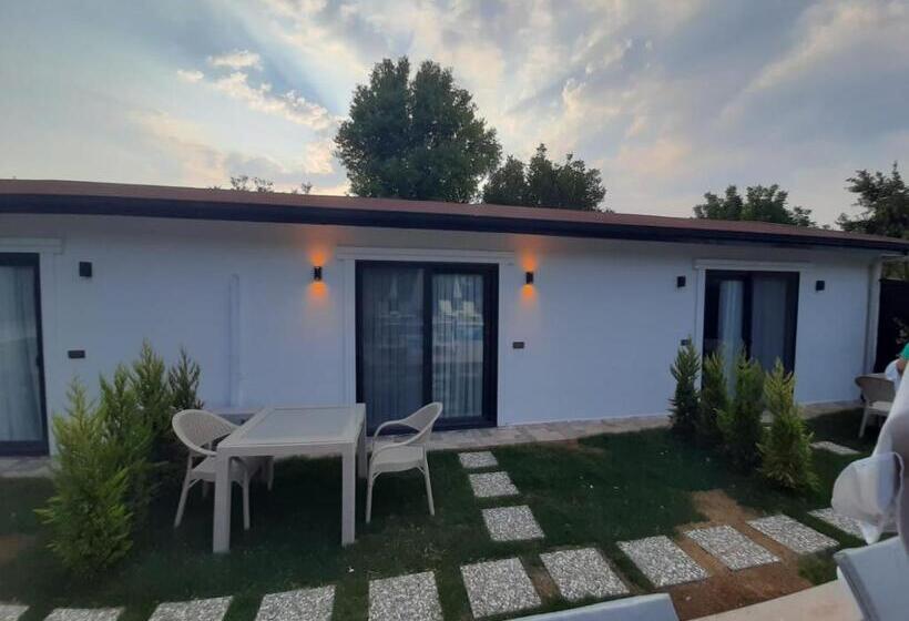 ガーデンビュースイート, Kaya Köy Suite Otel